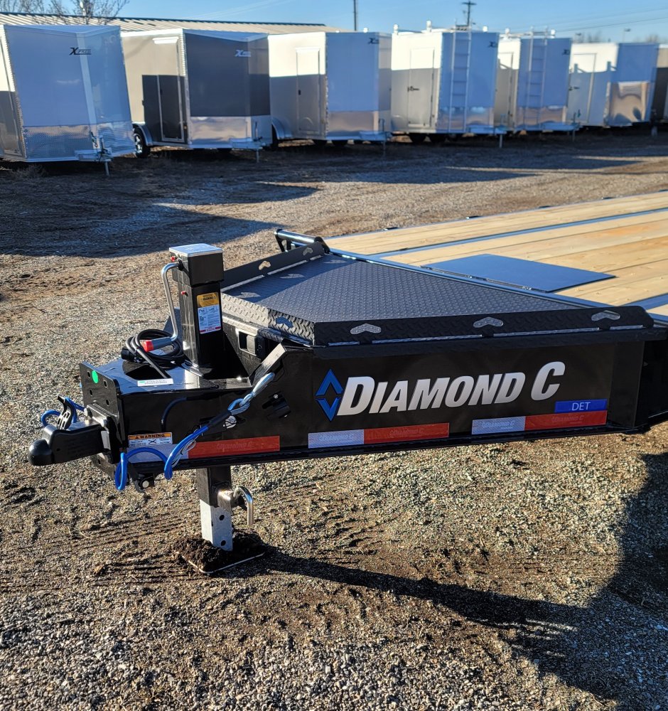 Diamond C 8.5x24 18,000 Flatbed