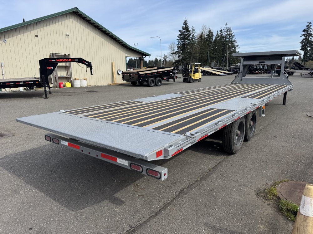 Diamond C 8.5x30 20,000 Gooseneck