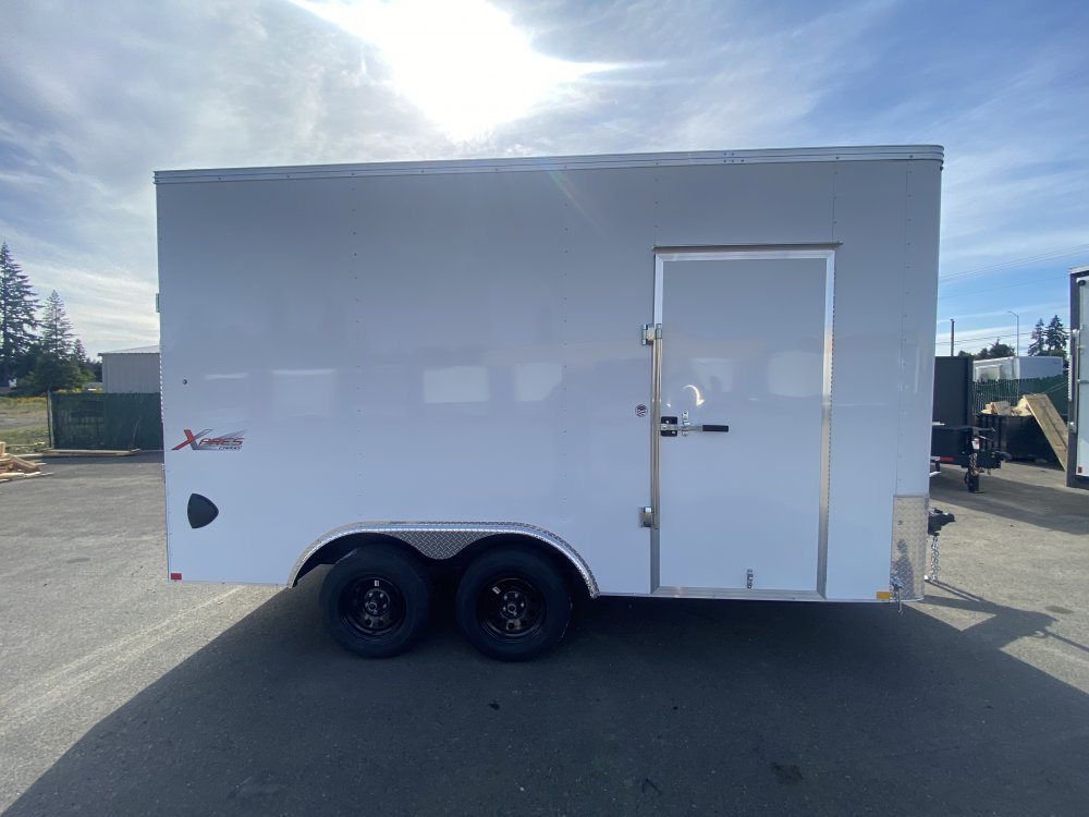 Mirage 8.5x14 7,000 Enclosed