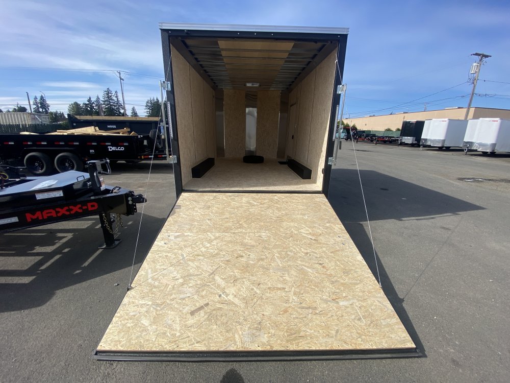 Mirage 8.5x14 7,000 Enclosed