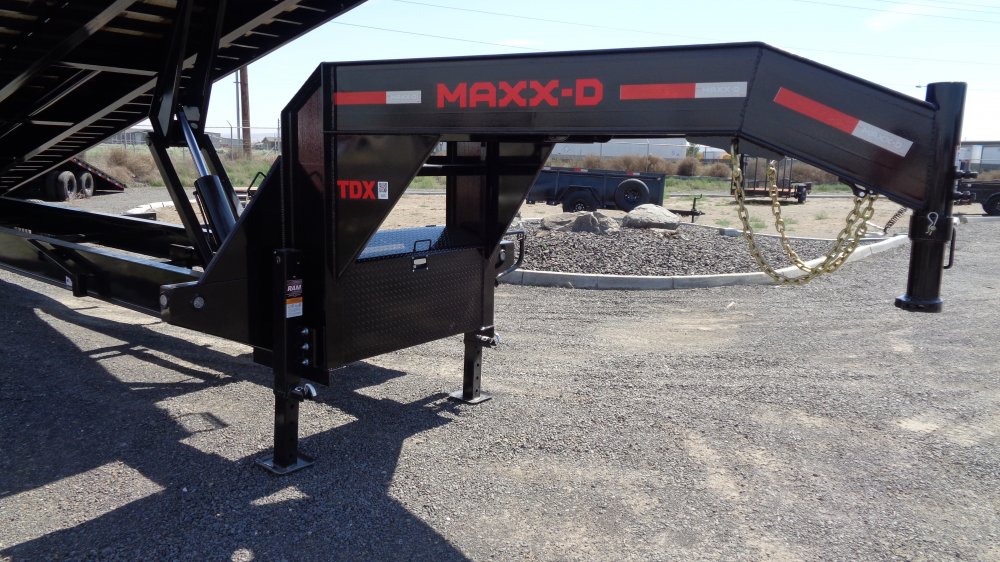 MAXX-D 8.5x40 25,000 Gooseneck