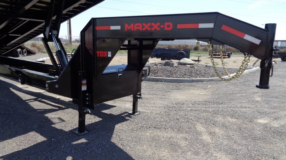 MAXX-D 8.5x40 25,000 Gooseneck