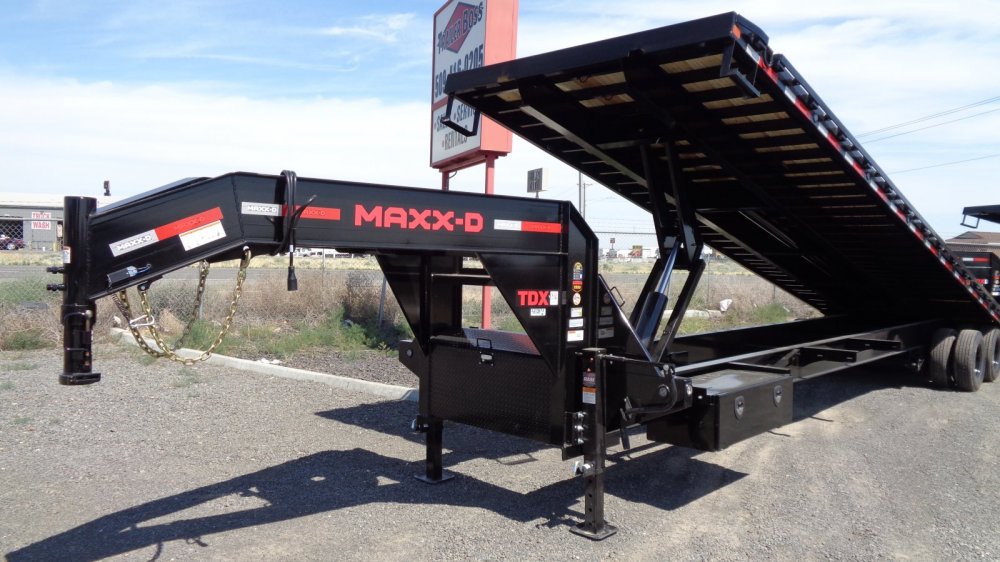 MAXX-D 8.5x40 25,000 Gooseneck
