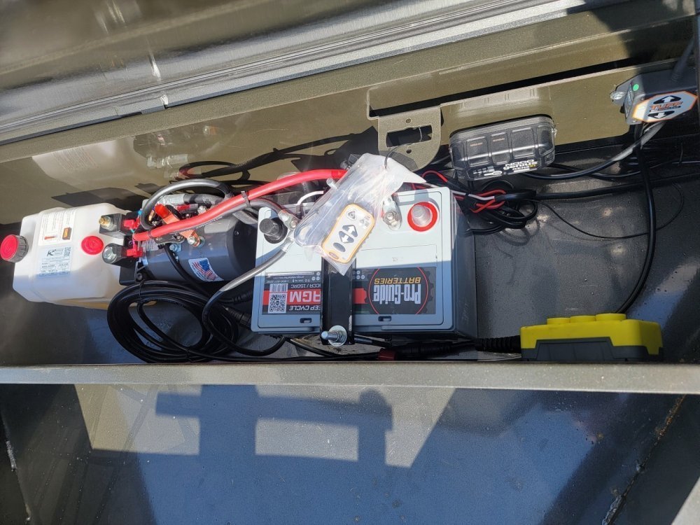 Maxx-D 7x14 17,500 Dump