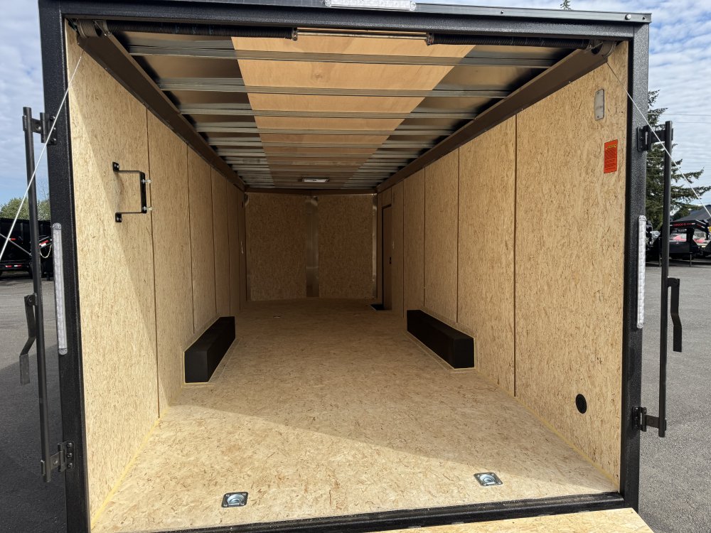 Mirage 8.5x24 9,900 Enclosed