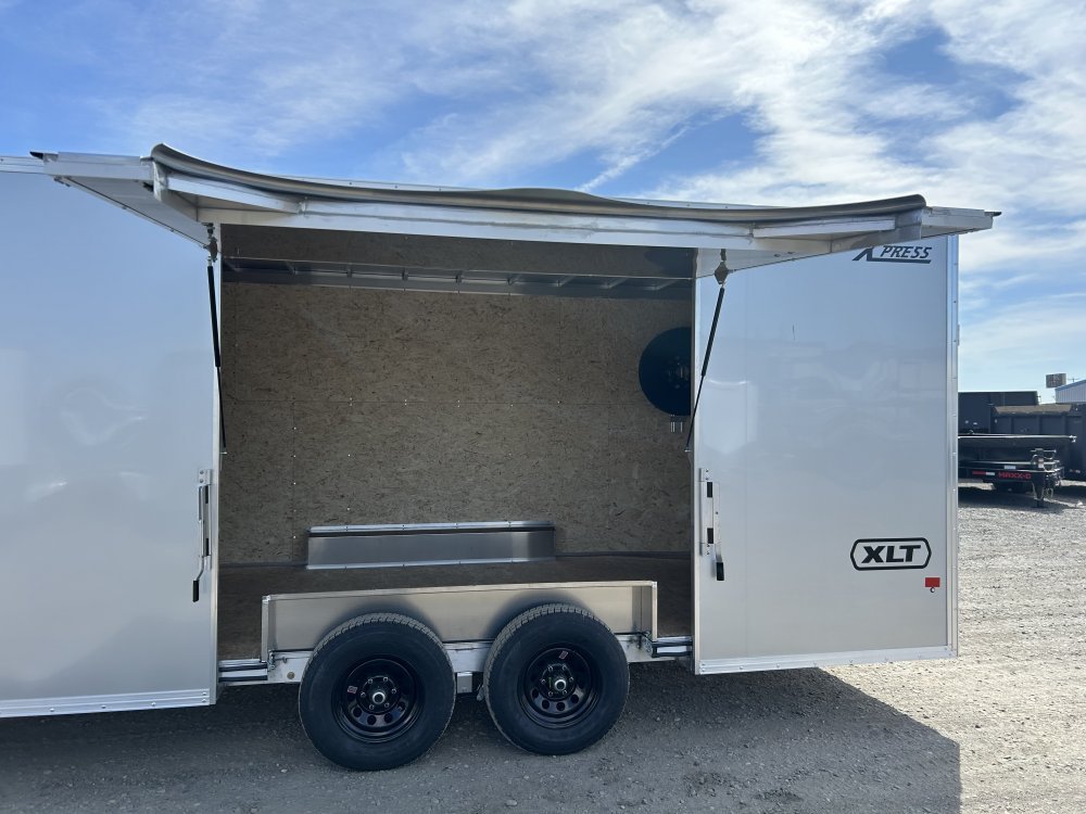 Xpress 8.5x20 9,990 Enclosed