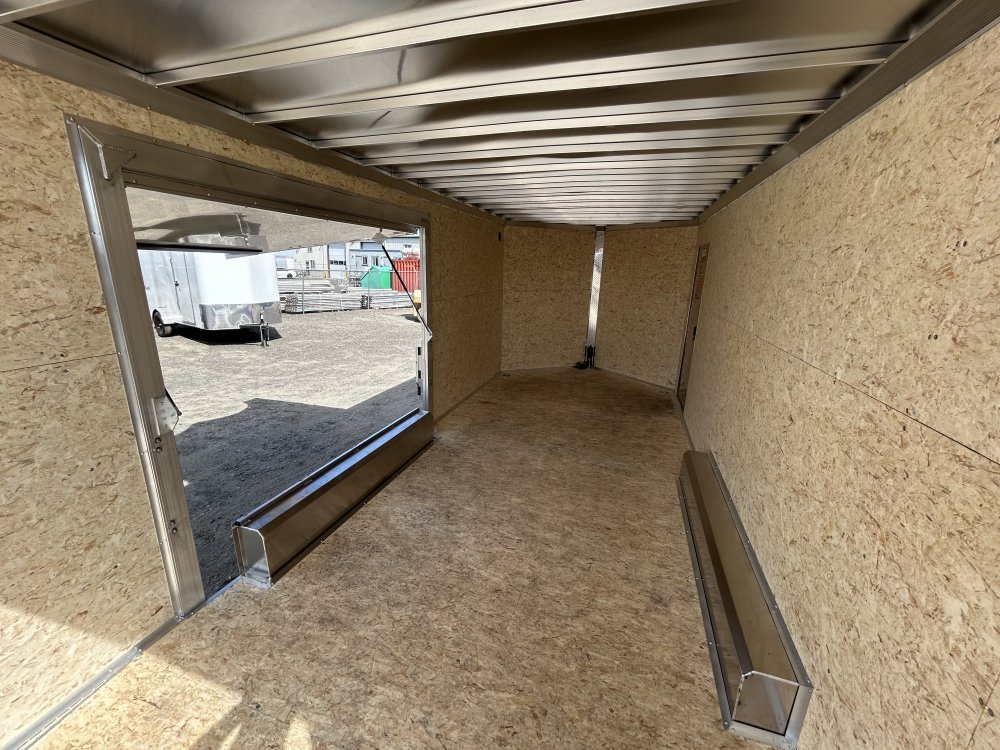 Xpress 8.5x20 9,990 Enclosed