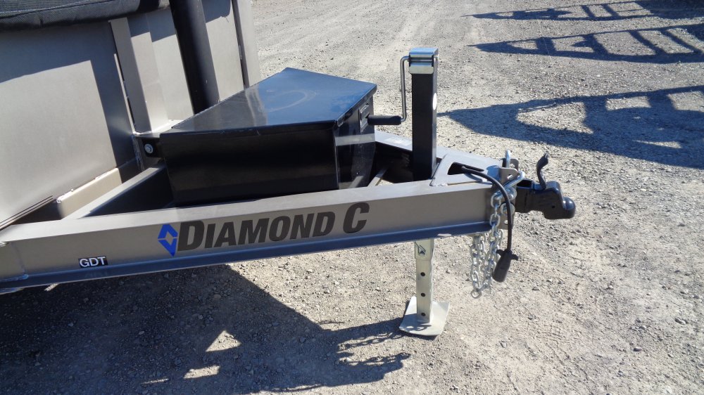 Diamond C 5x10 7,000 Dump