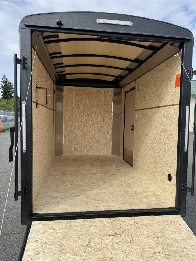Mirage 6x10 3,500 Enclosed