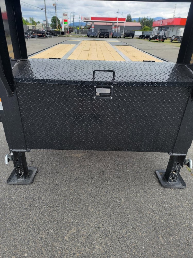 MAXX-D 8.5x32 22,500 Gooseneck