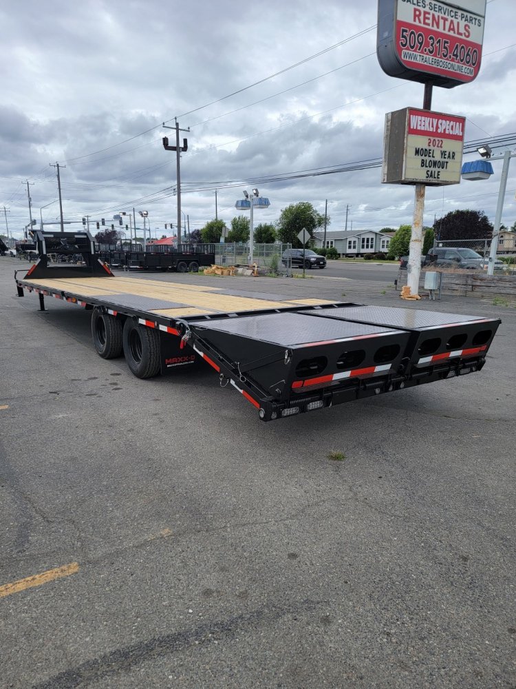 MAXX-D 8.5x32 22,500 Gooseneck