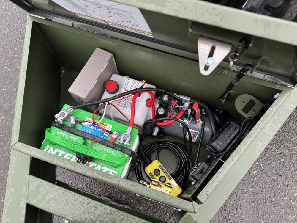 MAXX-D 8.5x22 14,000 Equipment