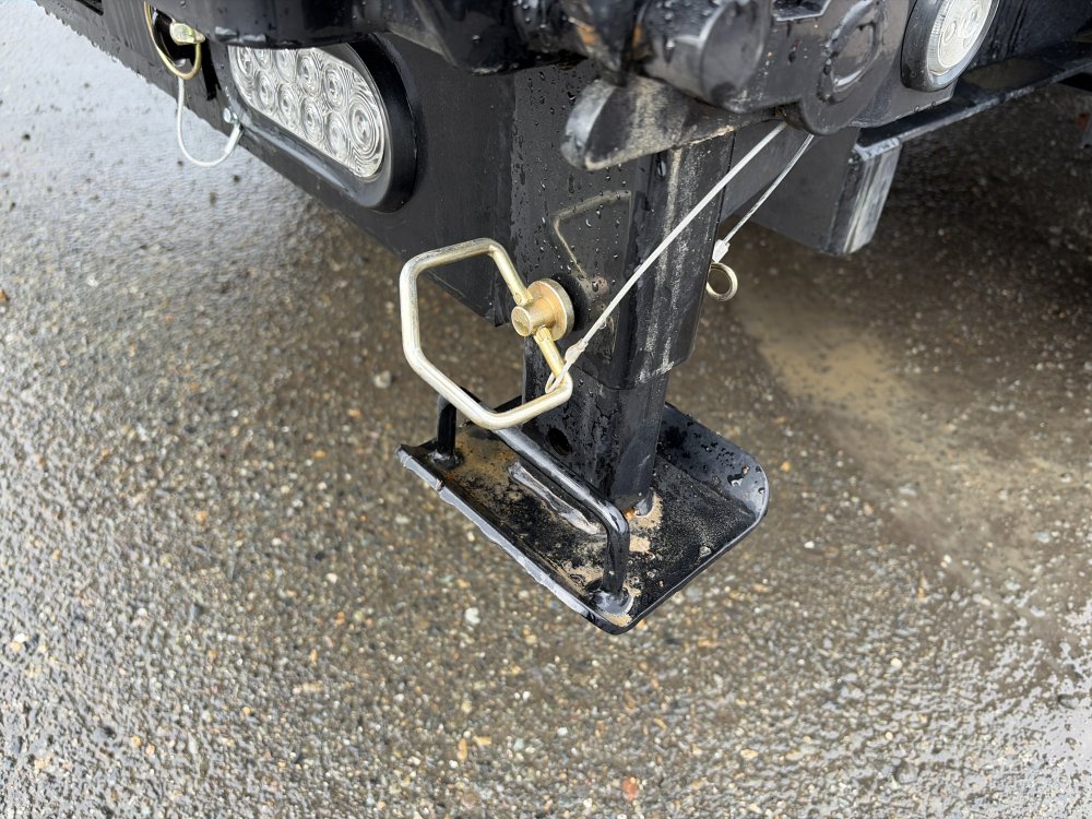 Maxx-D 7x16 16,000 Dump