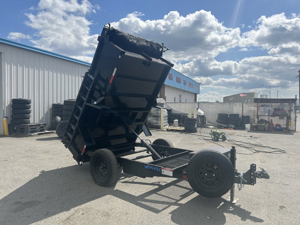 Versatile 5x8 2,990 Dump