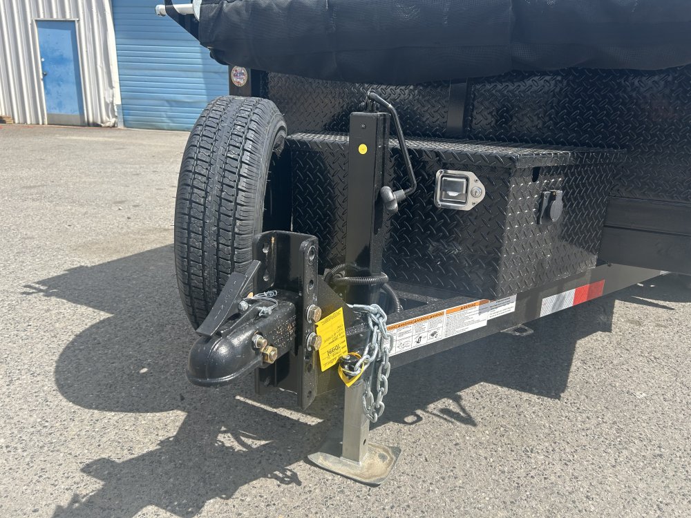 Versatile 5x8 2,990 Dump