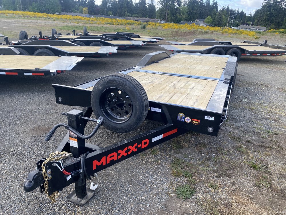 MAXX-D 8.5x24 17,500 Equipment