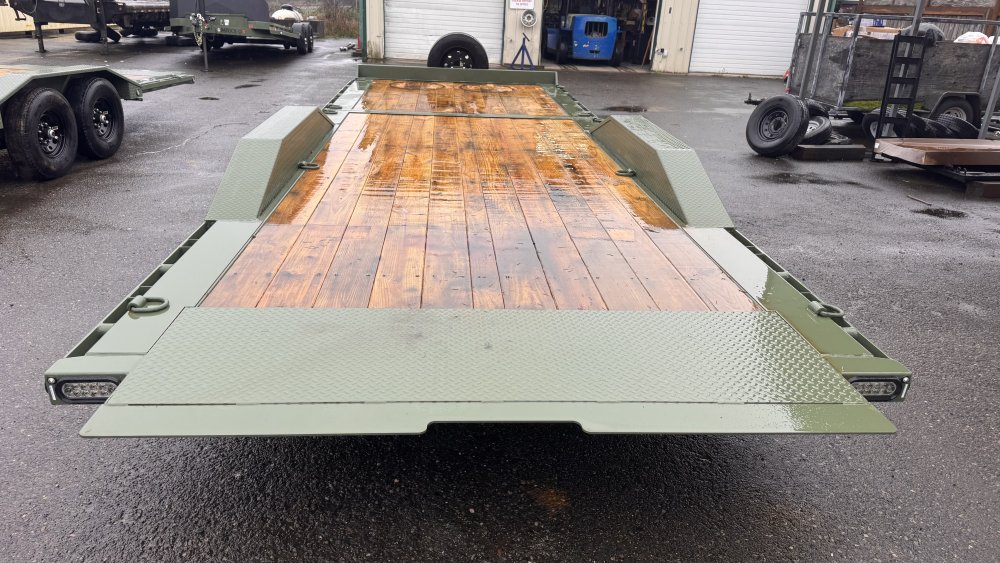 Maxx-D 8.5x24 17,500 Tilt