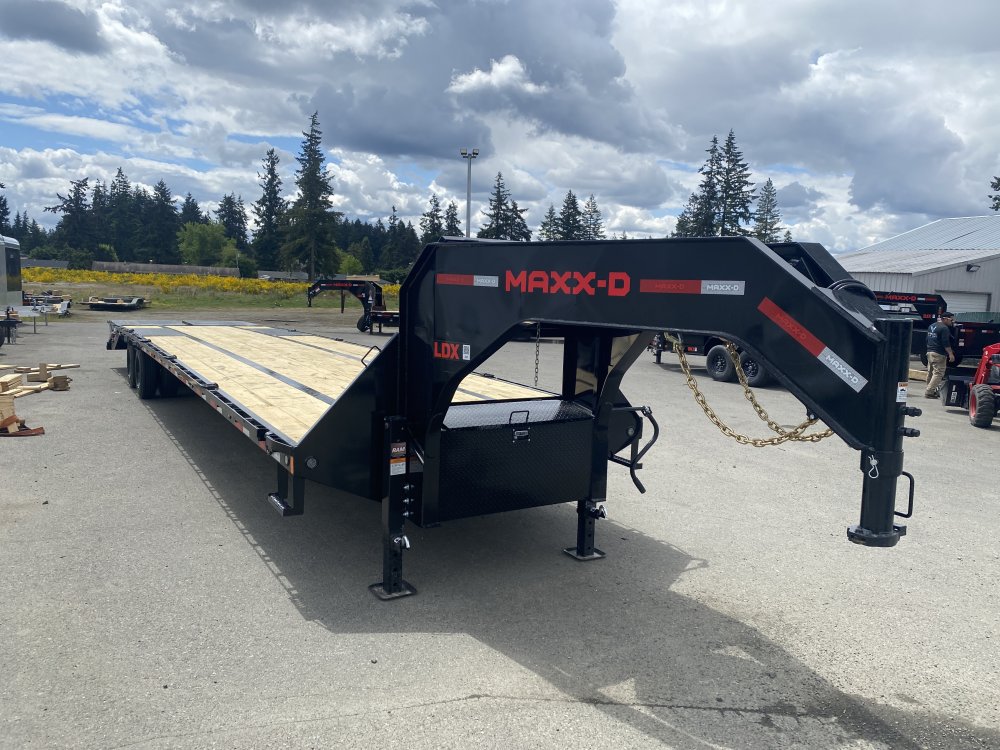 MAXX-D 8.5x40 30,000 Flatbed