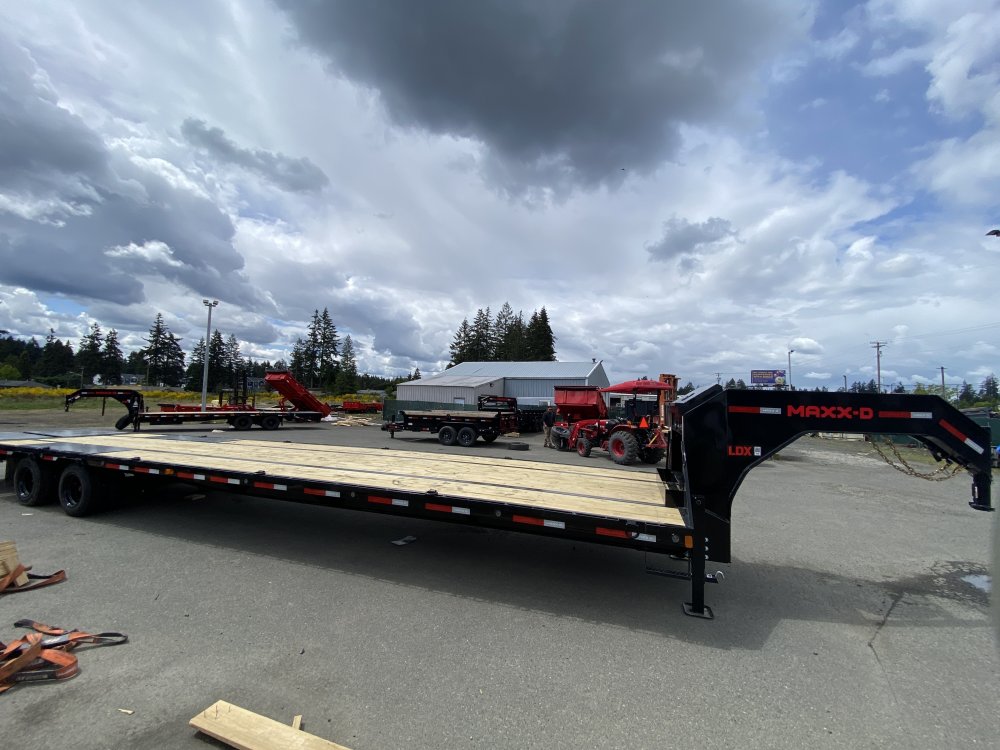 MAXX-D 8.5x40 30,000 Flatbed