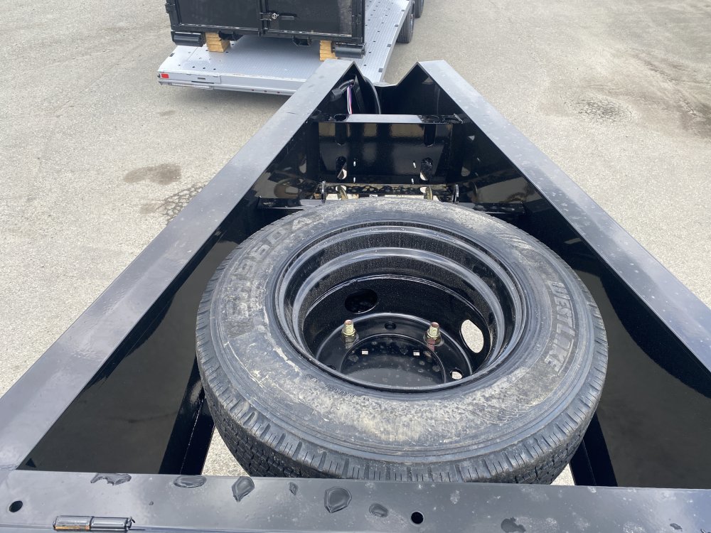 MAXX-D 8.5x40 30,000 Flatbed
