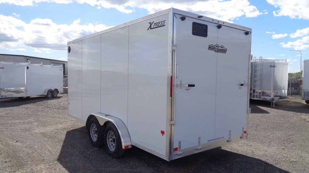 Xpress 7.4x16 Enclosed