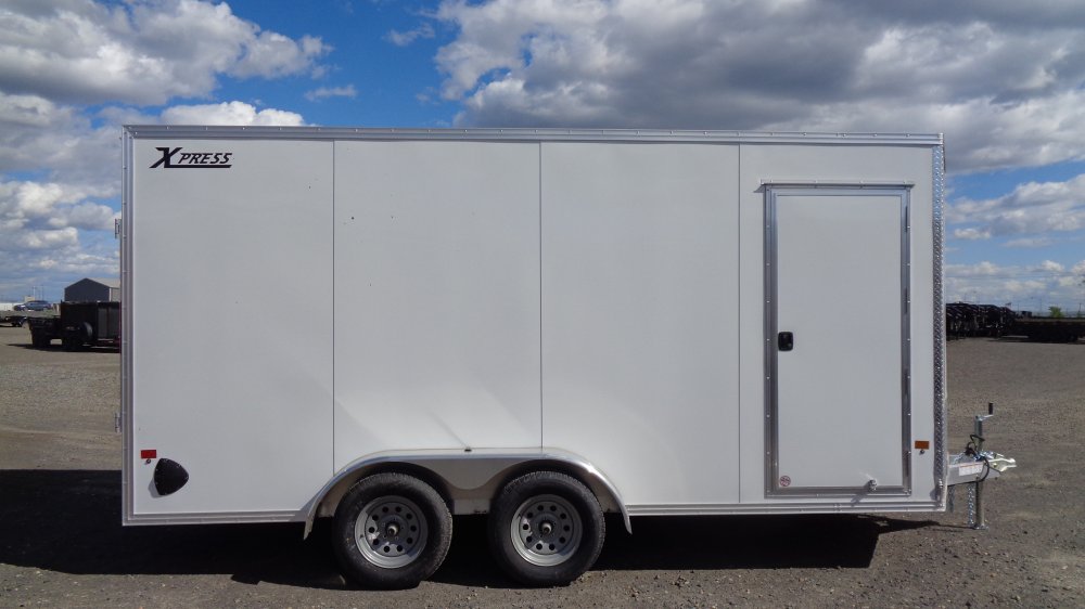 Xpress 7.4x16 Enclosed