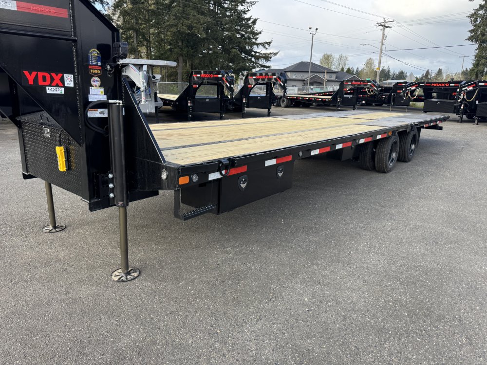 MAXX-D 8.5x32 25,990 Gooseneck