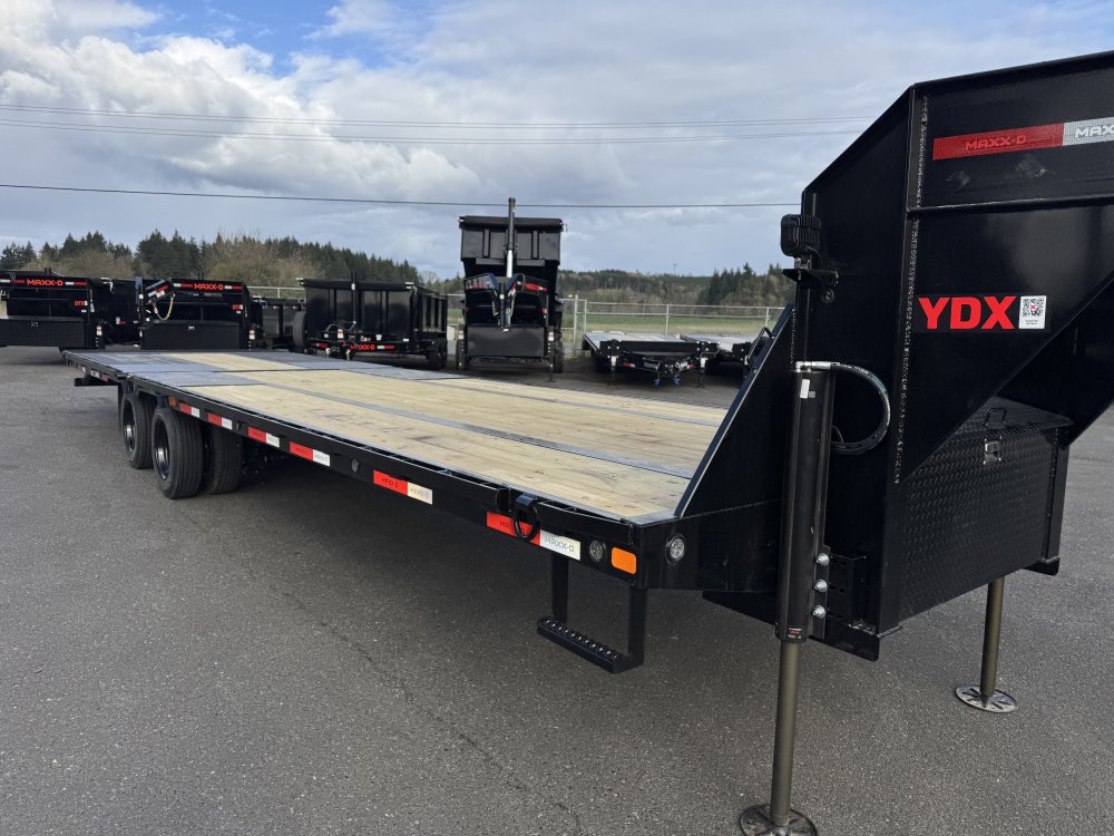 MAXX-D 8.5x32 25,990 Gooseneck