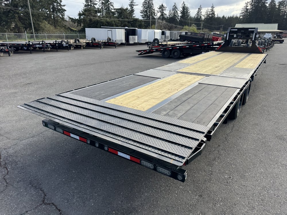 MAXX-D 8.5x32 25,990 Gooseneck