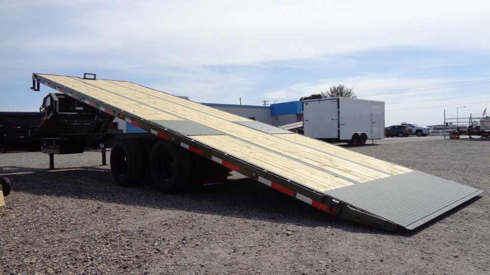 MAXX-D 8.5x30 25,000 Gooseneck