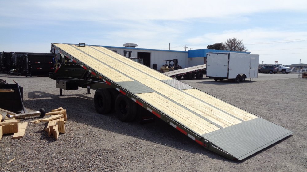 MAXX-D 8.5x30 25,000 Gooseneck