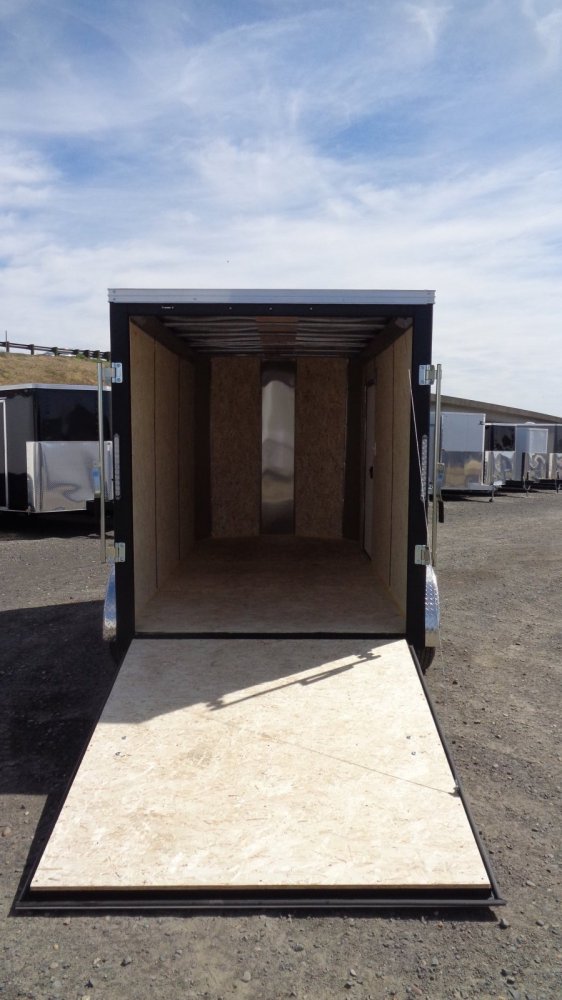 Mirage 6x12 7,000 Enclosed