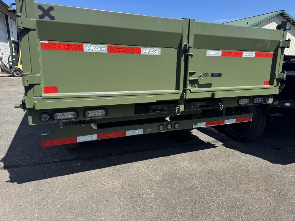 MAXX-D 8x14 15,000 Deckover