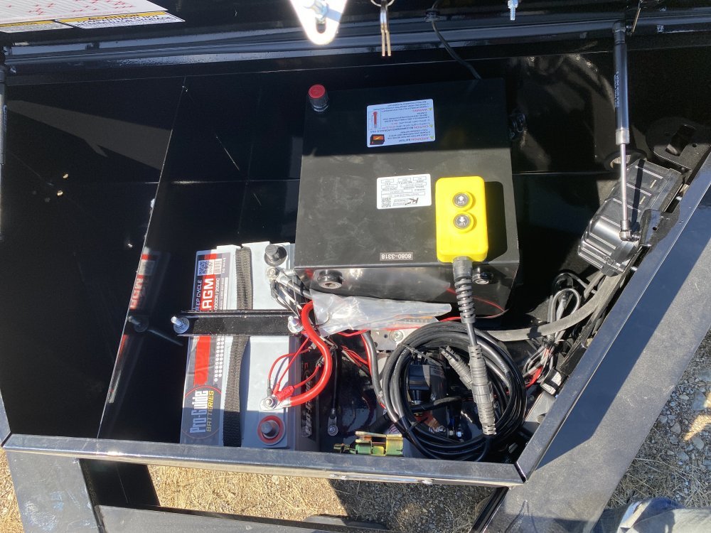 Maxx-D 7x16 17,500 Dump