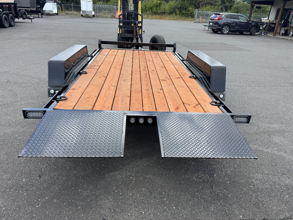 Versatile 7x14 9,999 Flatbed