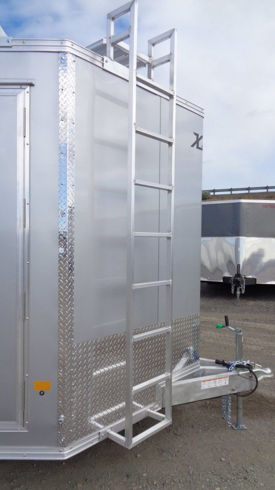 Xpress 7x16 9,990 Enclosed