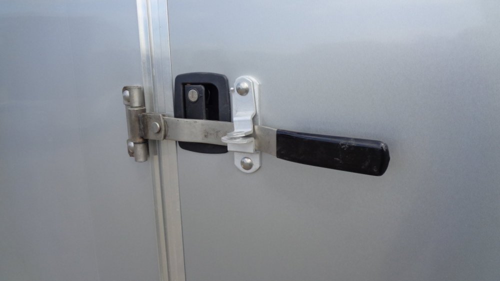 Xpress 7x16 9,990 Enclosed