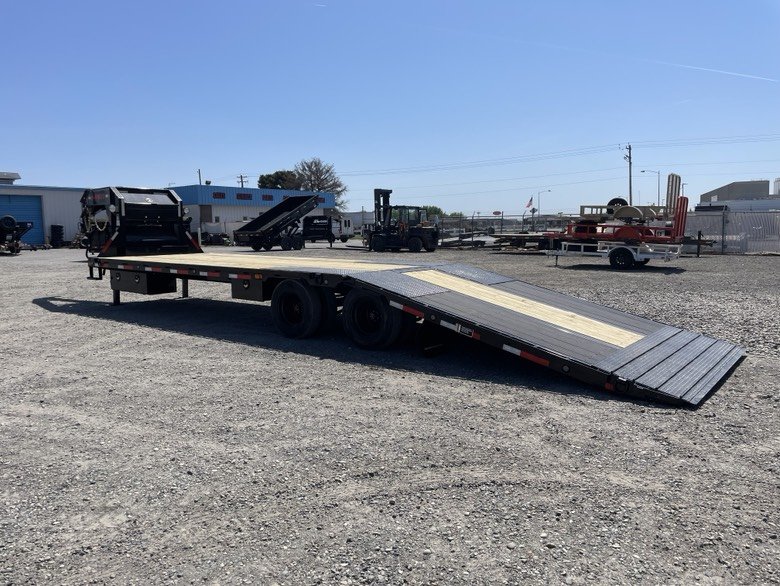MAXX-D 8.5x32 30,000 Gooseneck