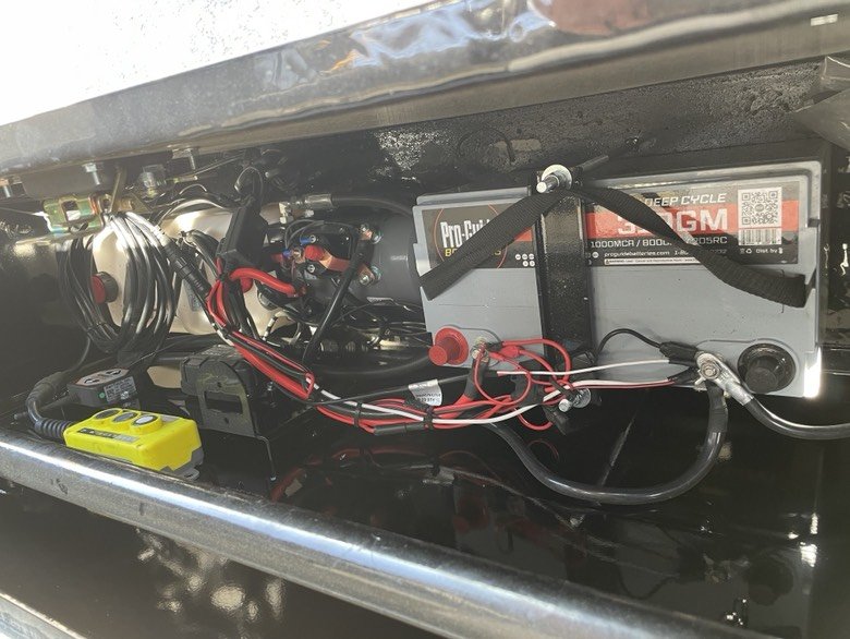 MAXX-D 8.5x32 30,000 Gooseneck