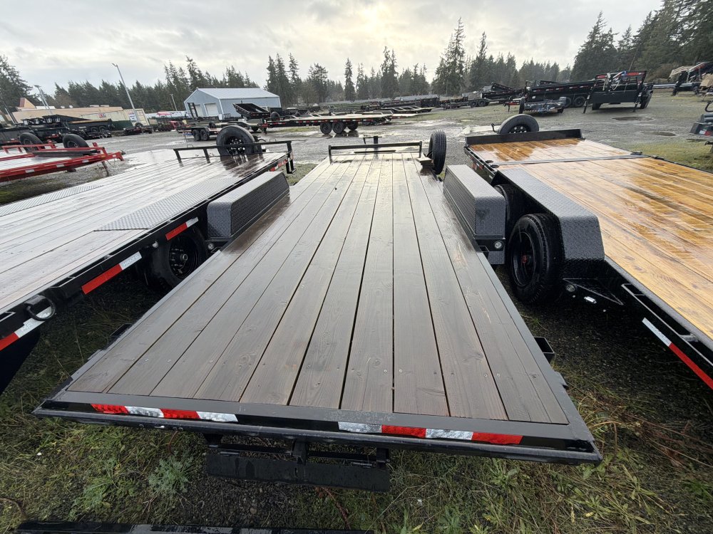 Versatile 7x20 14,000 Car Hauler