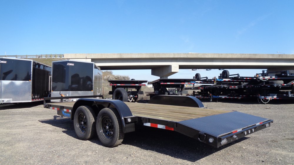 Versatile 7x18 7,000 Flatbed