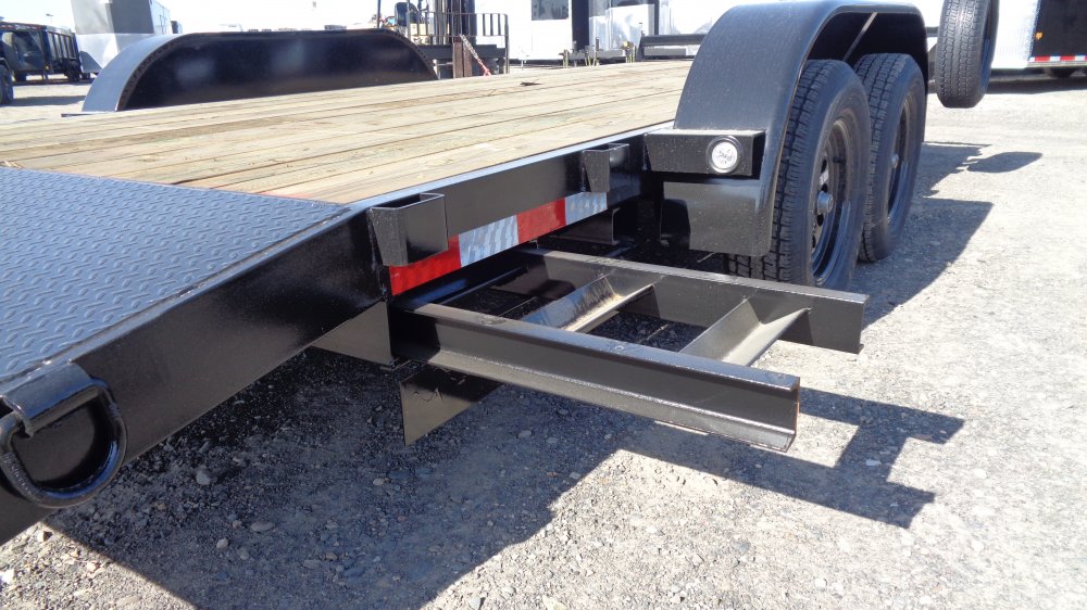 Versatile 7x18 7,000 Flatbed