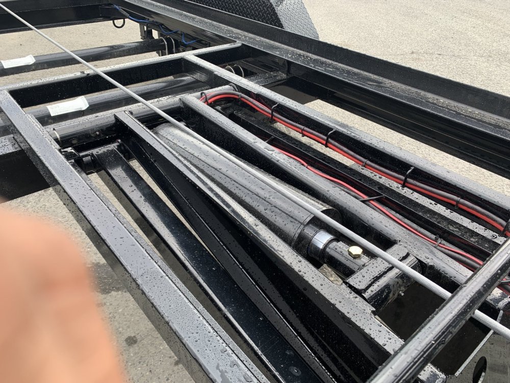 Maxx-D 7x14 18,000 Roll-Off