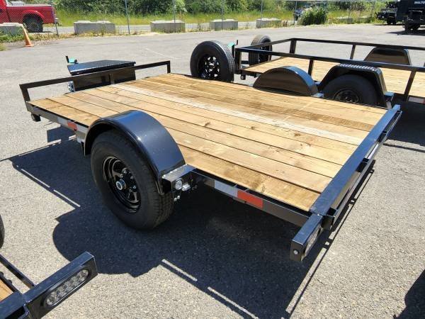 Versatile 7x10 5,200 Utility