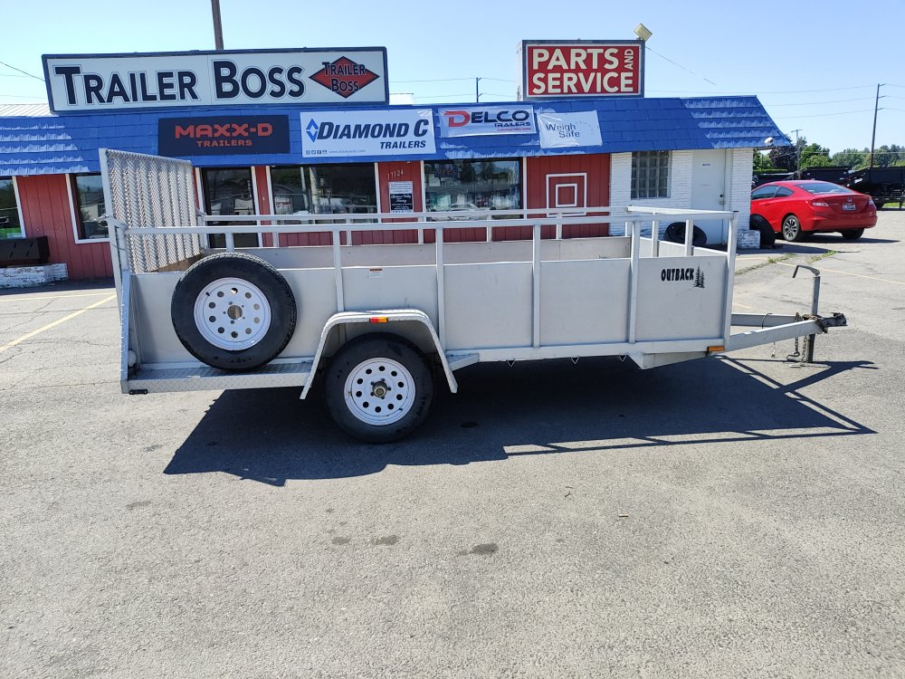 C&B TRAILERS 5.5x12 Box Utility