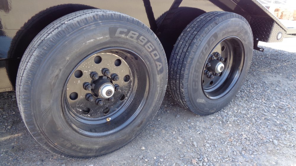 MAXX-D 8.5x22 17,500 Flatbed