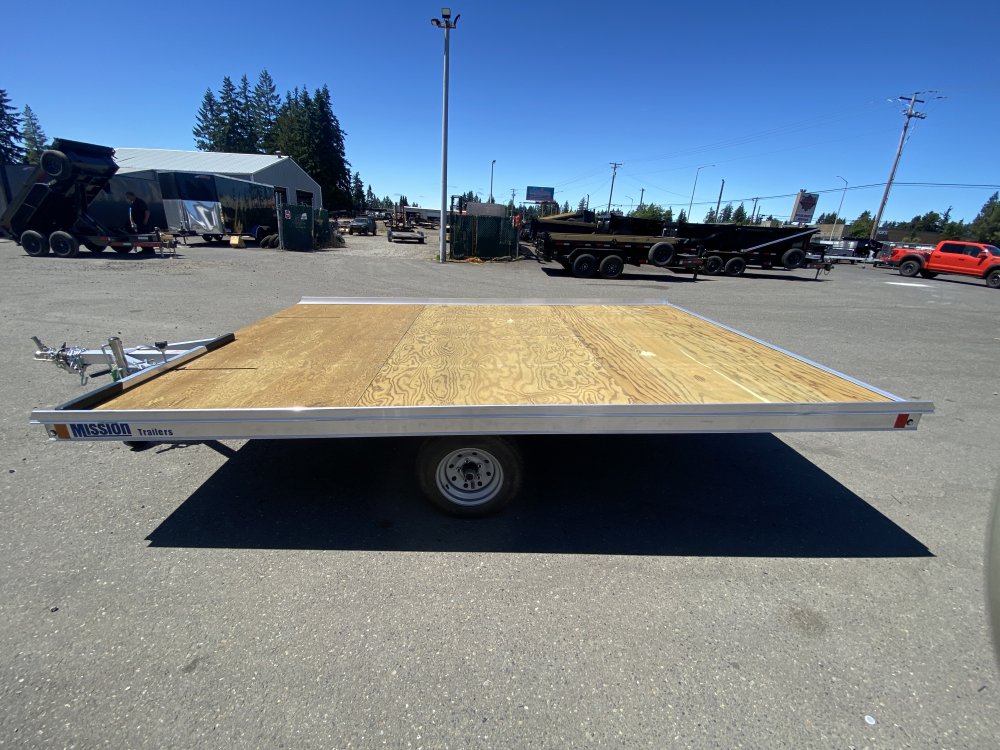 Mission 8.5x12 2,990 Snowmobile