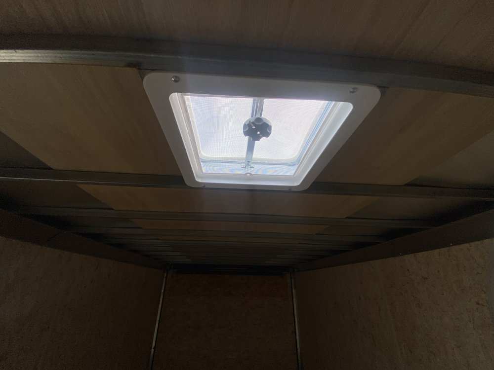 Pace American 8.5x16 9,900 Enclosed