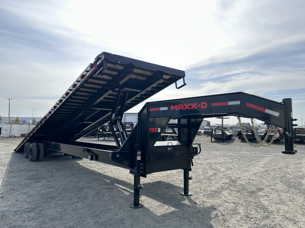 MAXX-D 8.5x40 25,000 Gooseneck