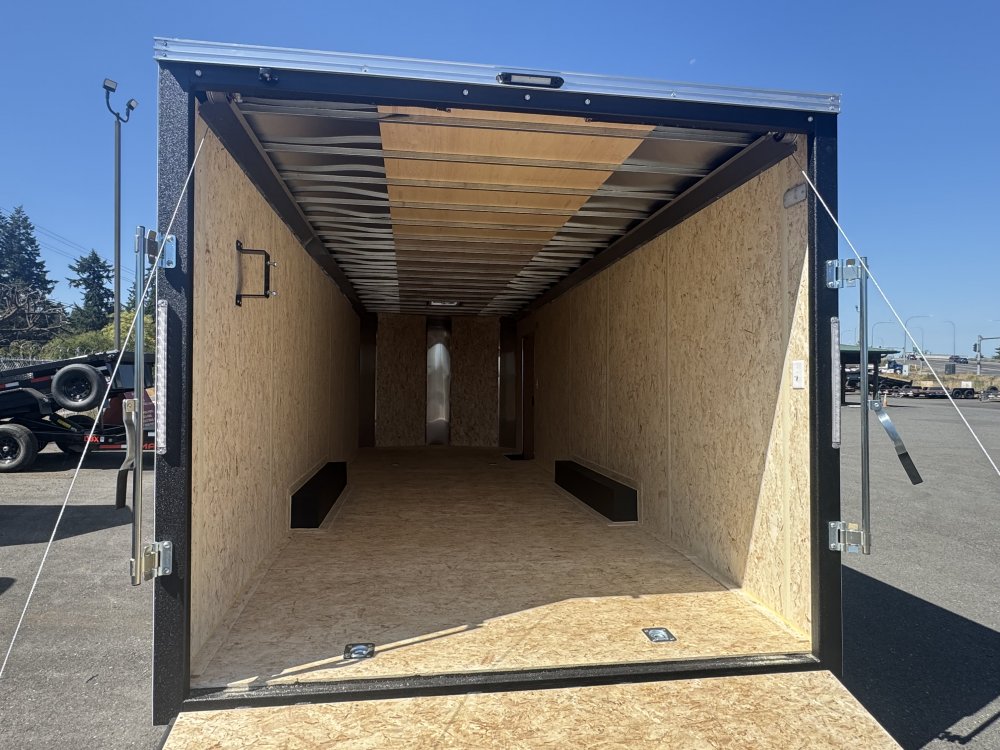 Mirage 8.5x24 9,900 Enclosed